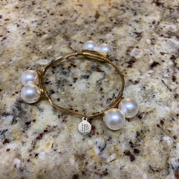 Bourbon & Bowtie bracelet - Picture 2 of 2